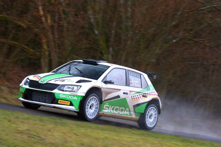 Beim vierten Saisonlauf zur Deutschen Rallye-Meisterschaft (DRM) will das SKODA AUTO Deutschland Duo Fabian Kreim/Tobias Braun mit dem SKODA FABIA R5 aufs Podium fahren. Weiterer Text über ots und www.presseportal.de/nr/28249 / Die Verwendung dieses Bildes ist für redaktionelle Zwecke honorarfrei. Veröffentlichung bitte unter Quellenangabe: “obs/Skoda Auto Deutschland GmbH”