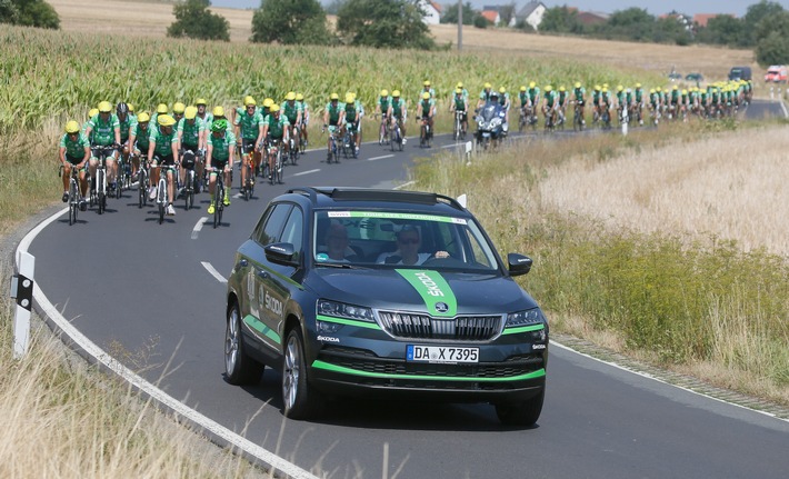 Auch 2019 unterstützt SKODA AUTO Deutschland die karitative Radtour Tour der Hoffnung als Fahrzeugpartner. Weiterer Text über ots und www.presseportal.de/nr/28249 / Die Verwendung dieses Bildes ist für redaktionelle Zwecke honorarfrei. Veröffentlichung bitte unter Quellenangabe: “obs/Skoda Auto Deutschland GmbH”