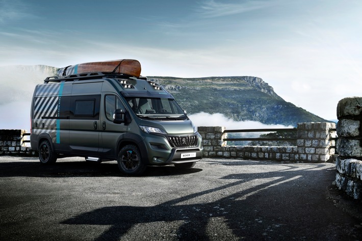 Mit Allradantrieb, Kanu und Mountainbike sind Outdoor-Fans mit dem PEUGEOT Boxer 4×4 CONCEPT bestens für ihre Reise gerüstet. Weiterer Text über ots und www.presseportal.de/nr/6984 / Die Verwendung dieses Bildes ist für redaktionelle Zwecke honorarfrei. Veröffentlichung bitte unter Quellenangabe: “obs/Peugeot Deutschland GmbH/PEUGEOT”