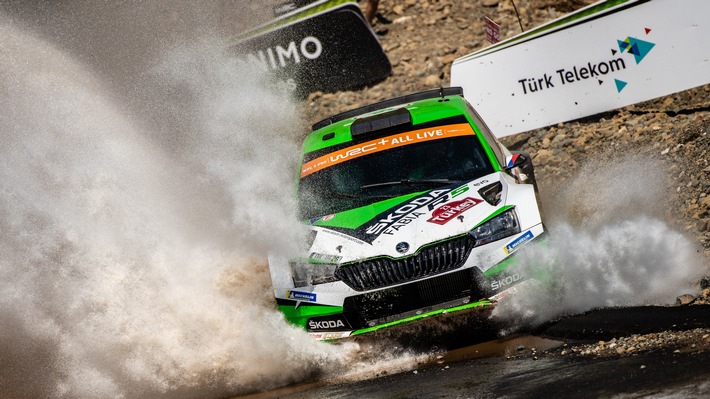 SKODA bei der Rallye Türkei Marmaris 2019: Das SKODA Werksteam Jan Kopecky/Pavel Dresler fuhr im FABIA R5 evo bei der Rallye Türkei Marmaris auf Rang zwei in der WRC 2 Pro-Wertung. Weiterer Text über ots und www.presseportal.de/nr/28249 / Die Verwendung dieses Bildes ist für redaktionelle Zwecke honorarfrei. Veröffentlichung bitte unter Quellenangabe: “obs/Skoda Auto Deutschland GmbH”