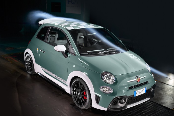 Der neue Abarth 695 70° Anniversario war der große Star der Abarth Days 2019