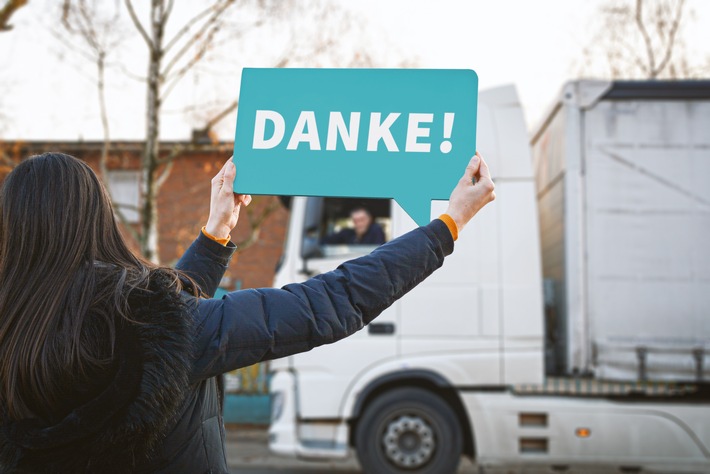 Der Verein “Die Transportbotschafter” fordert mehr Wertschätzung für die Logistik und ihre Beschäftigten in Deutschland. Weiterer Text über ots und www.presseportal.de/nr/139309 / Die Verwendung dieses Bildes ist für redaktionelle Zwecke honorarfrei. Veröffentlichung bitte unter Quellenangabe: “obs/Die Transportbotschafter e.V.”